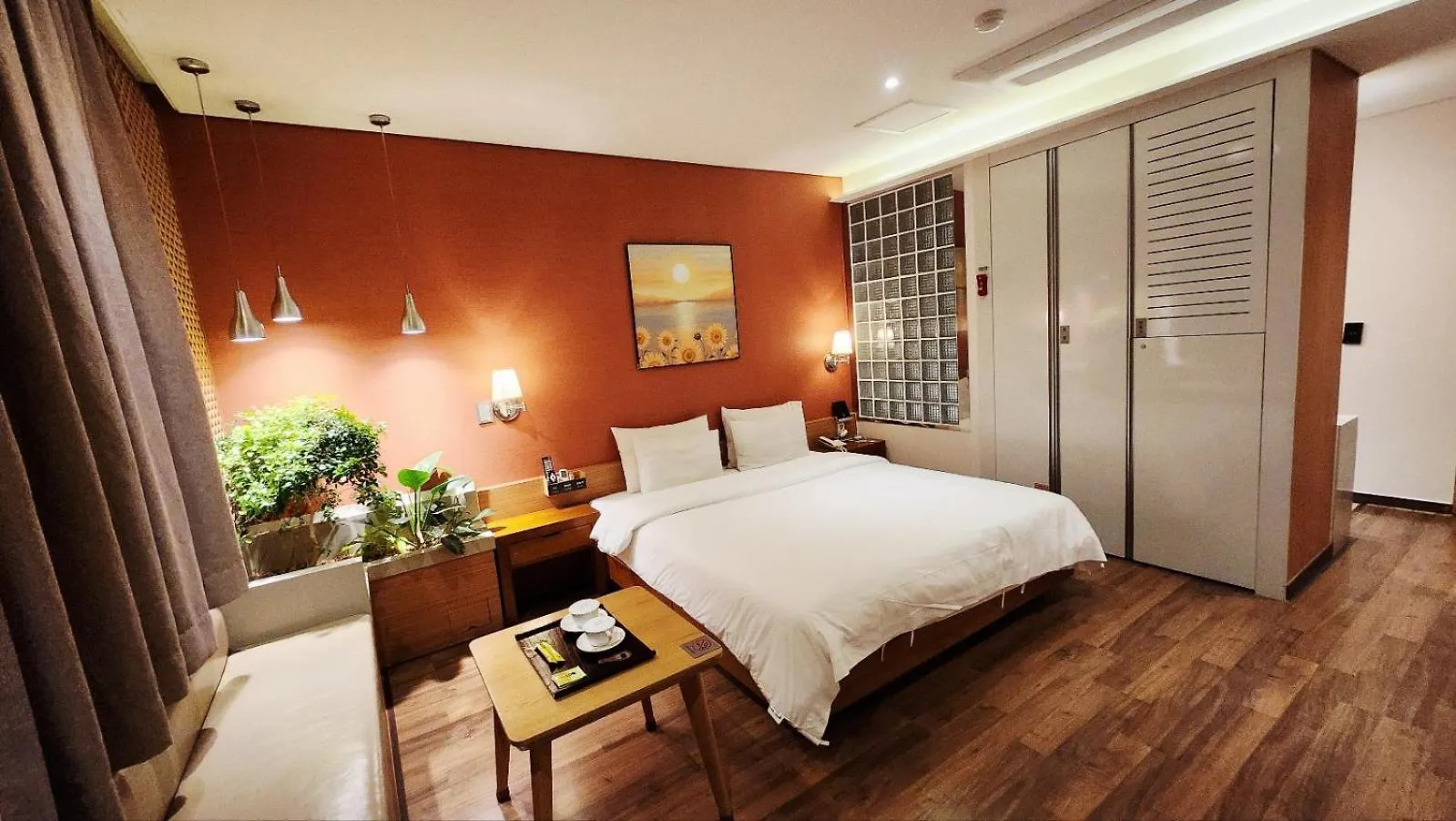 Polo Tourist Hotel 인천 2*,