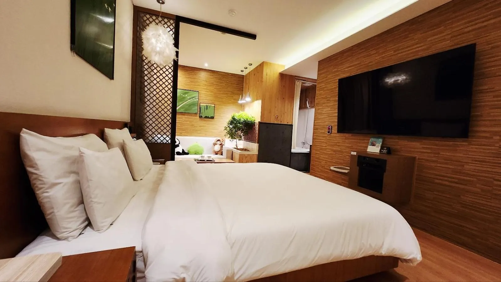 **  Polo Tourist Hotel Incheon South Korea