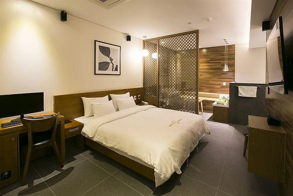 Polo Tourist Hotel インチョン広域市 2*,  韓国